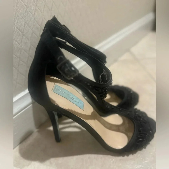 Blue‎ Betsey Johnson Black SB- Holly Heels Satin Beaded T-Strap Heels. Size 8.5 - Picture 5 of 16